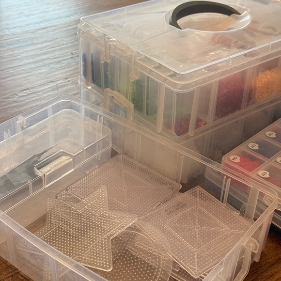 Mini Fuse Beads Set With Storage Box - Picture 7 of 8